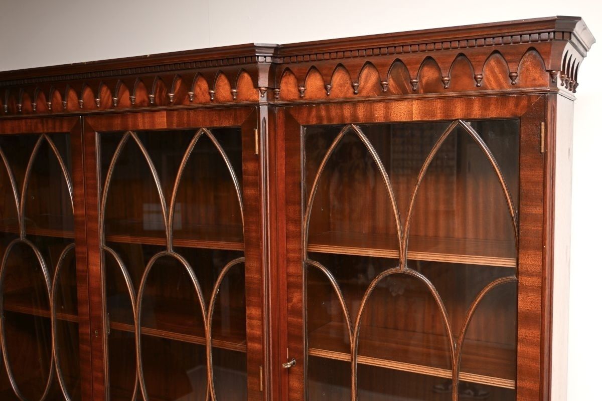 Antique Georgian Style Mahogany Breakfront Bookcase photo vinterior