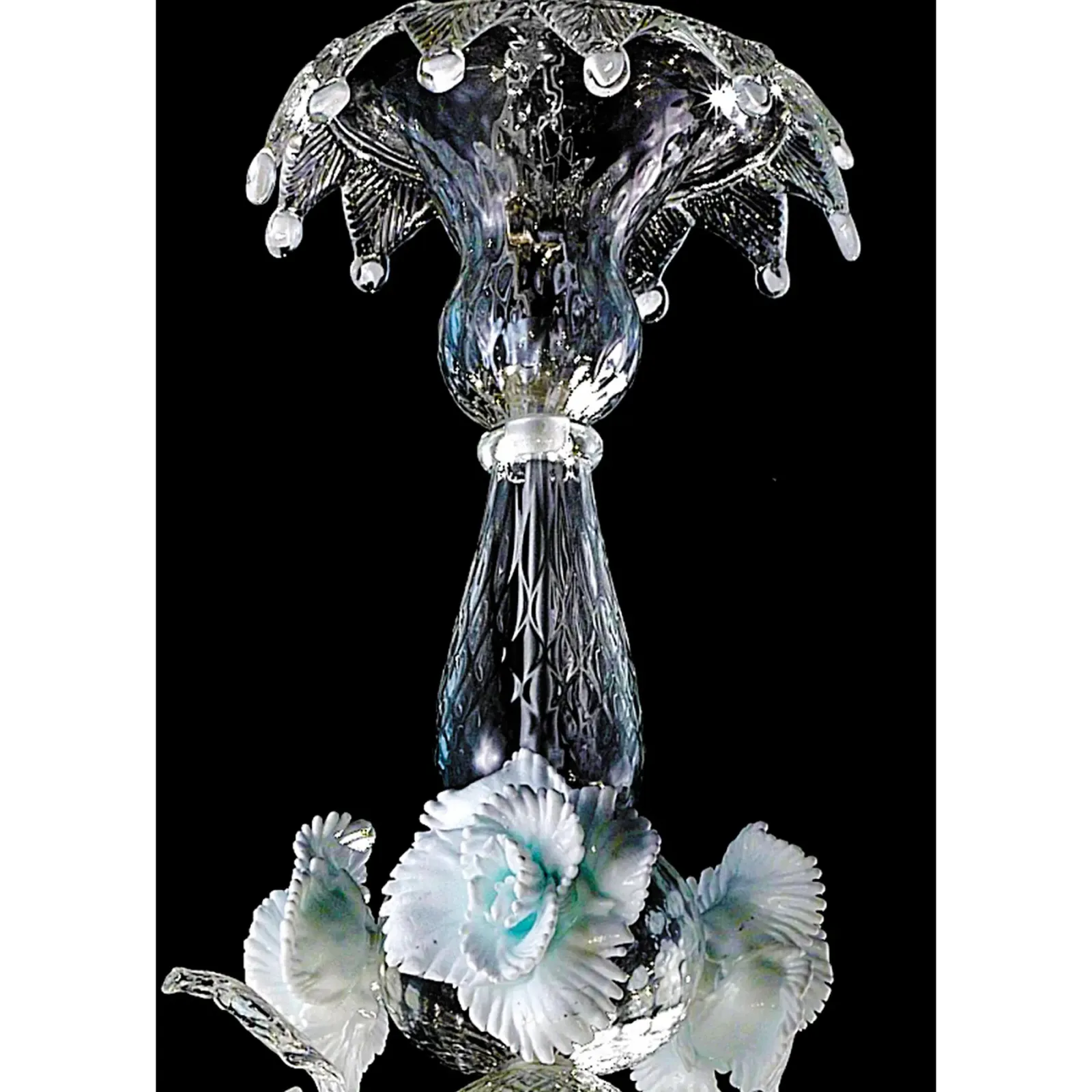 Luxury Romantic Venetian Floral Murano Glass Chandelier In White & Clear photo for sale