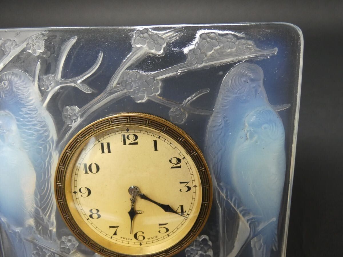 Rene Lalique Opaalglazuur Glas 'Inseparables' Klok photo 3955.0