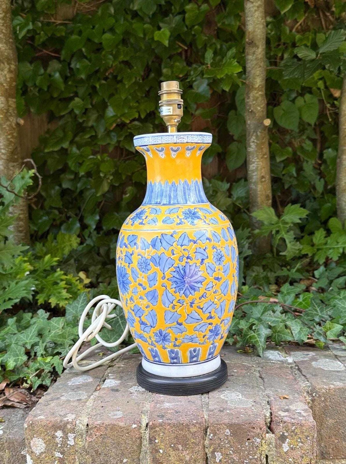 Large Vintage Chinoiserie Ceramic Table Lamp Blue And Yellow Floral Vase   Working And Tested, 48cm Tall