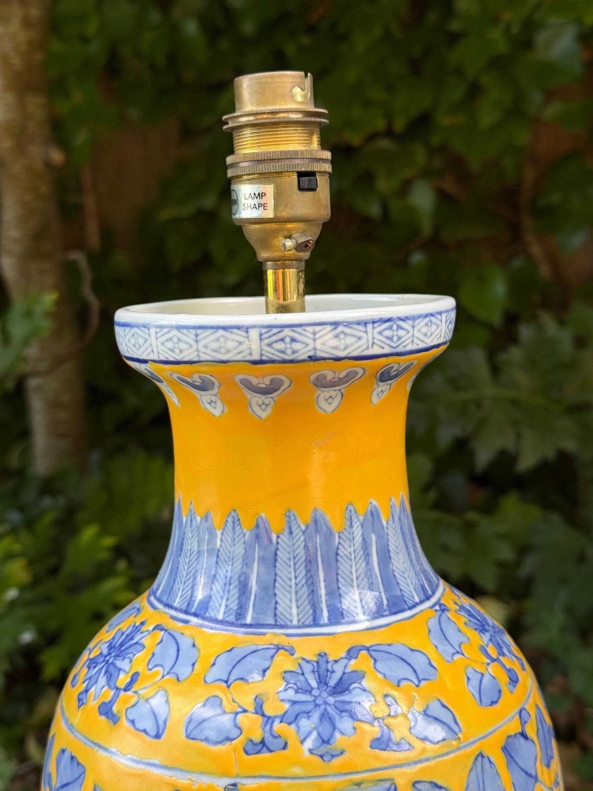 Large Vintage Chinoiserie Ceramic Table Lamp Blue And Yellow Floral Vase   Working And Tested, 48cm Tall photo 125.0