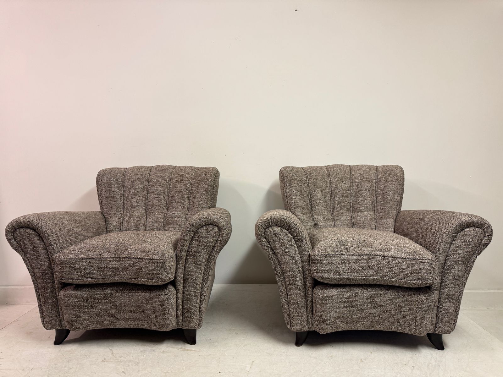 Pair Of Large 1940s Italain Armchairs Attributed To Guglielmo Ulrich photo for sale