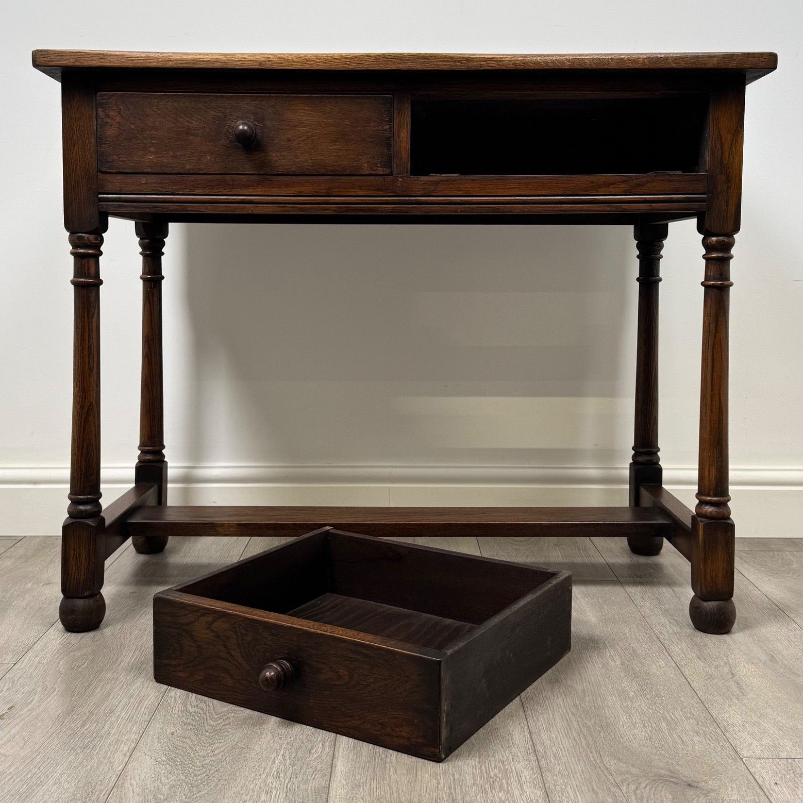 photo for sale Antique 20th Century Edwardian Writing Table In Oak ( Af 5879 )