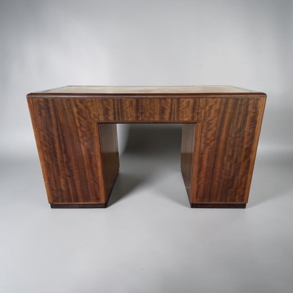 photo vinterior Art Deco Desk By Betty Joel