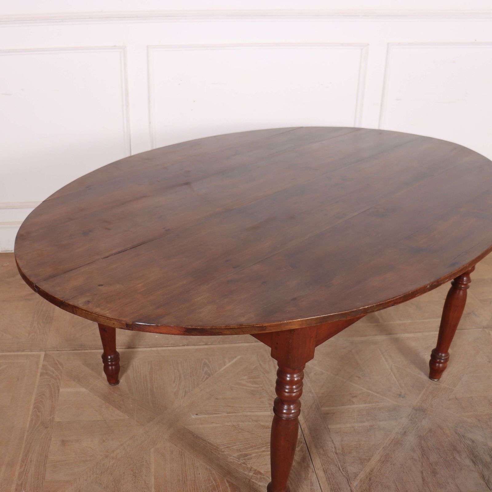 French Dining Table, 1800s photo Furniture