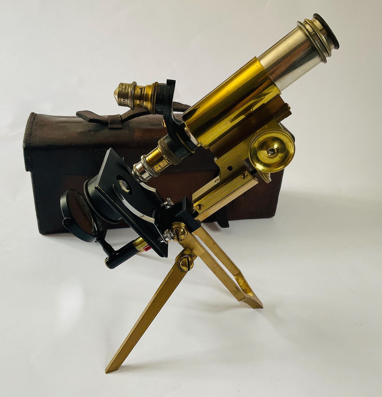 Antique J. Swift & Son London Brass Folding Travel Microscope C1880. photo vinterior