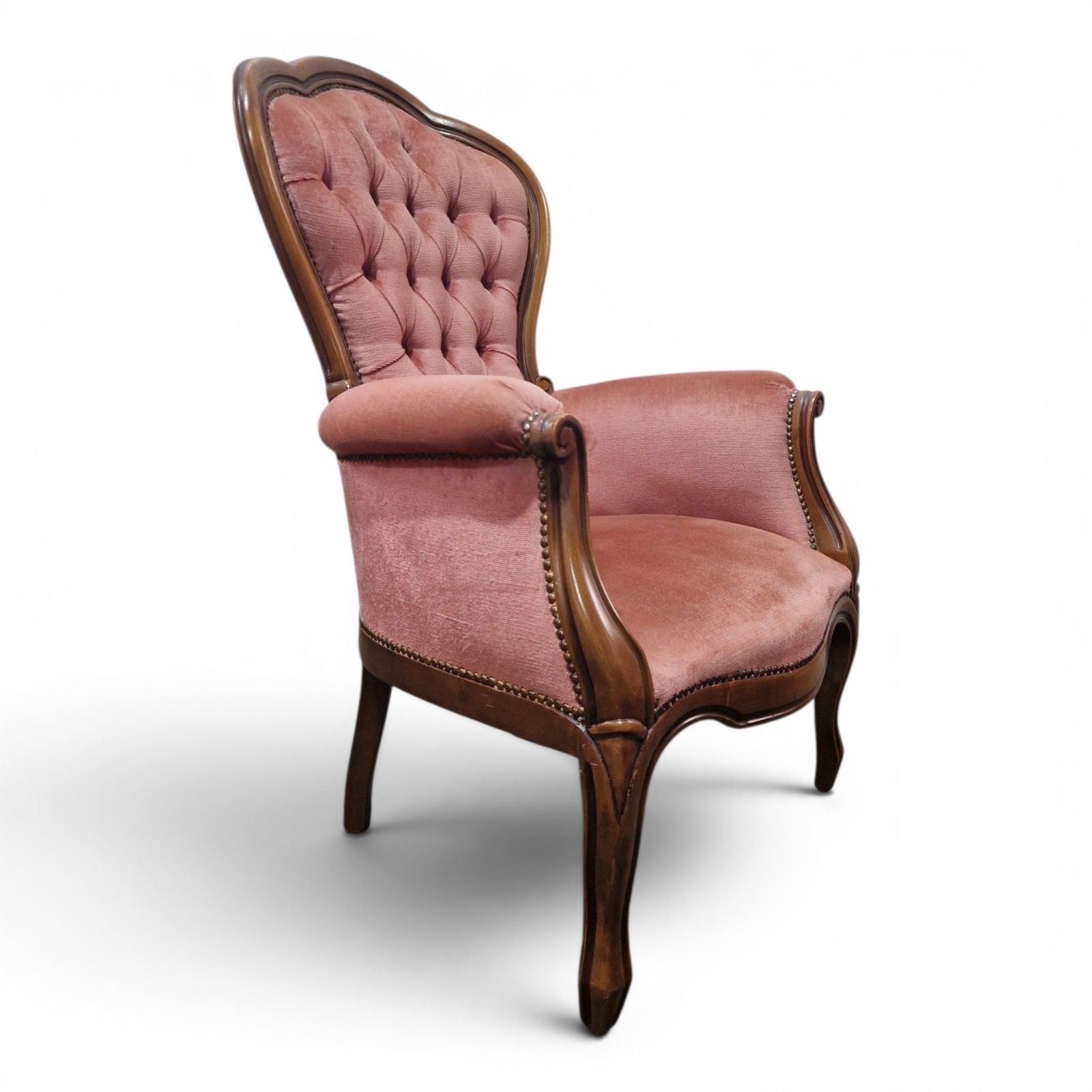 photo furniture Victorian Style Button Back Tub Chair Pink Bedroom Accent Armchair