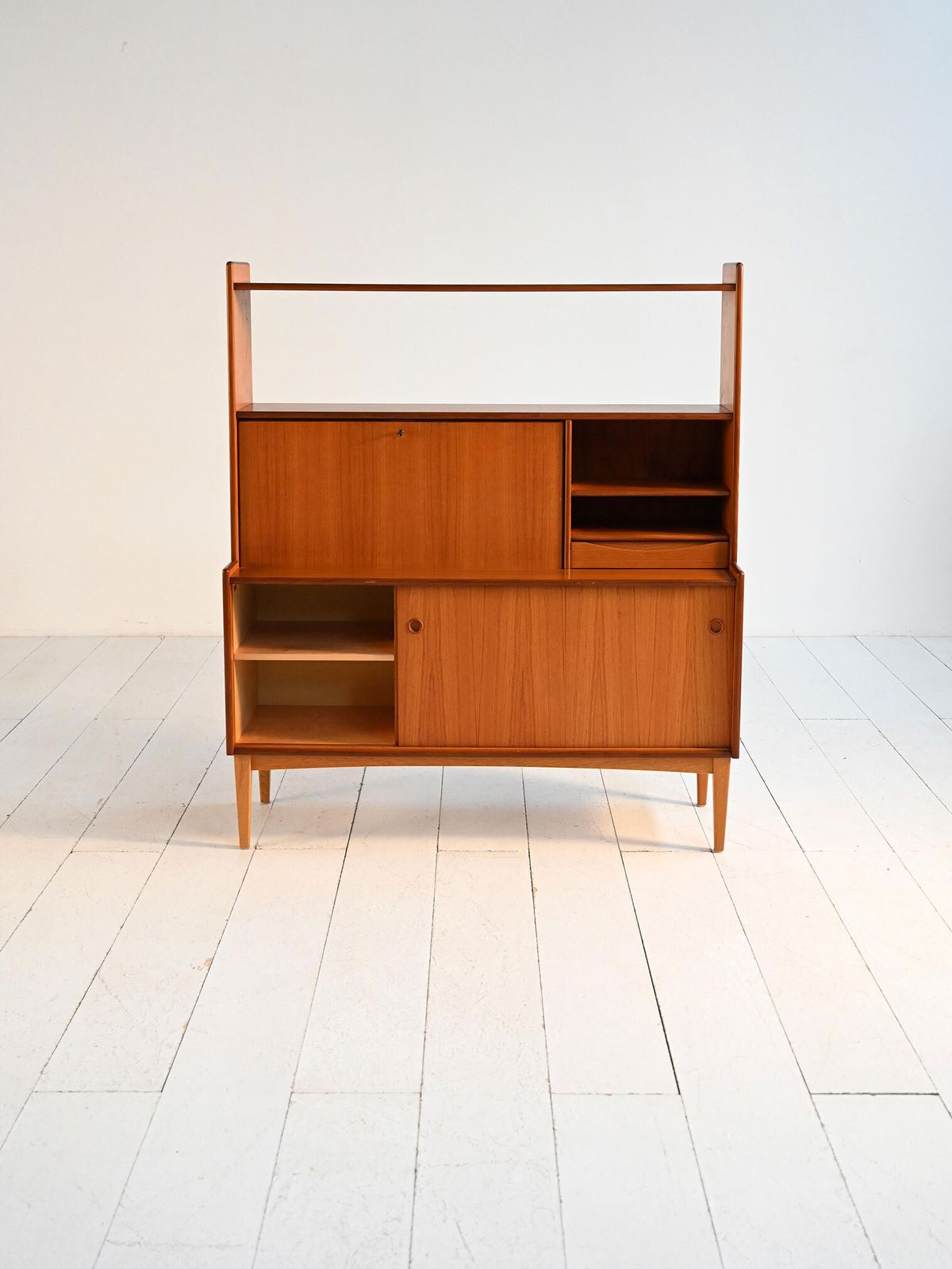 Bränntorps schrijfkabinet teakhouten ca. jaren 1950 photo furniture