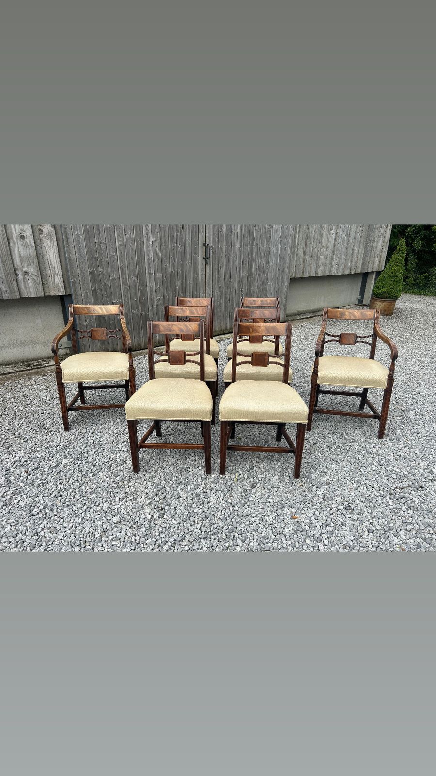 A Superb Set Of 8 Mahogany Georgian Chairs 6 Singles And 2 Carvers photo furniture