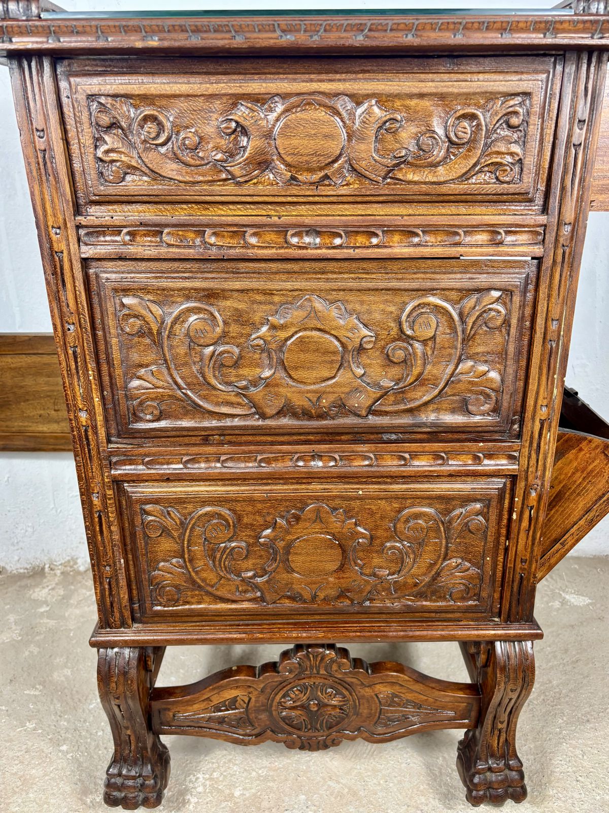 Victorian Oak Carved Serving Cabinet, 1920s photo vintage