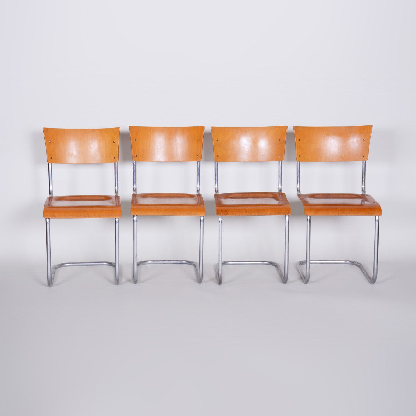Set Of Czech Beech Bauhaus Chairs By Robert Slezak, Four Pieces, Chrome, 1920s