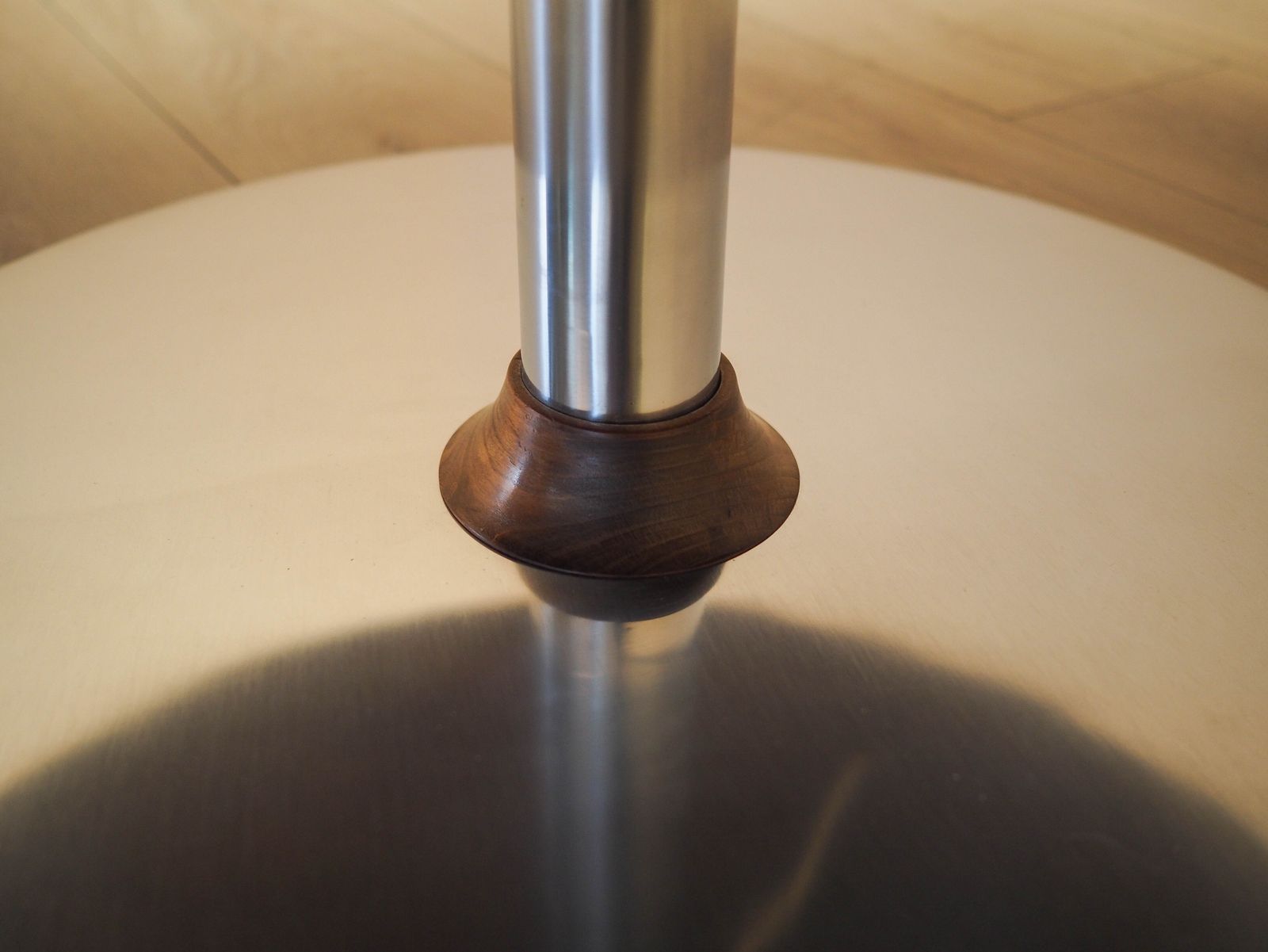 1139.0 Ronde salontafel met palissanderfineer, Deens design, jaren 1970, gemaakt in Denemarken photo