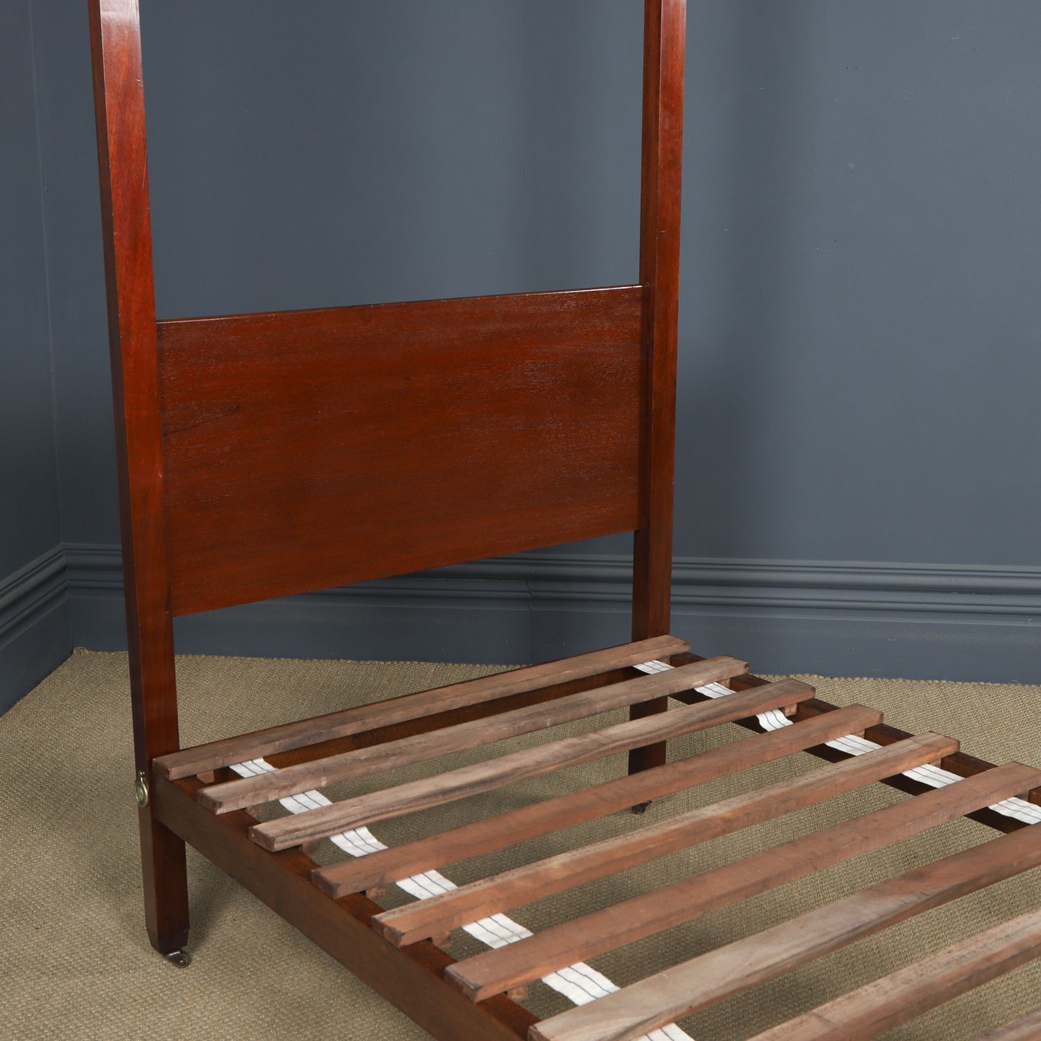 photo vintage English Edwardian Mahogany 3ft 6” Single Four Post Bed By Heals Of London (Circa 1910)