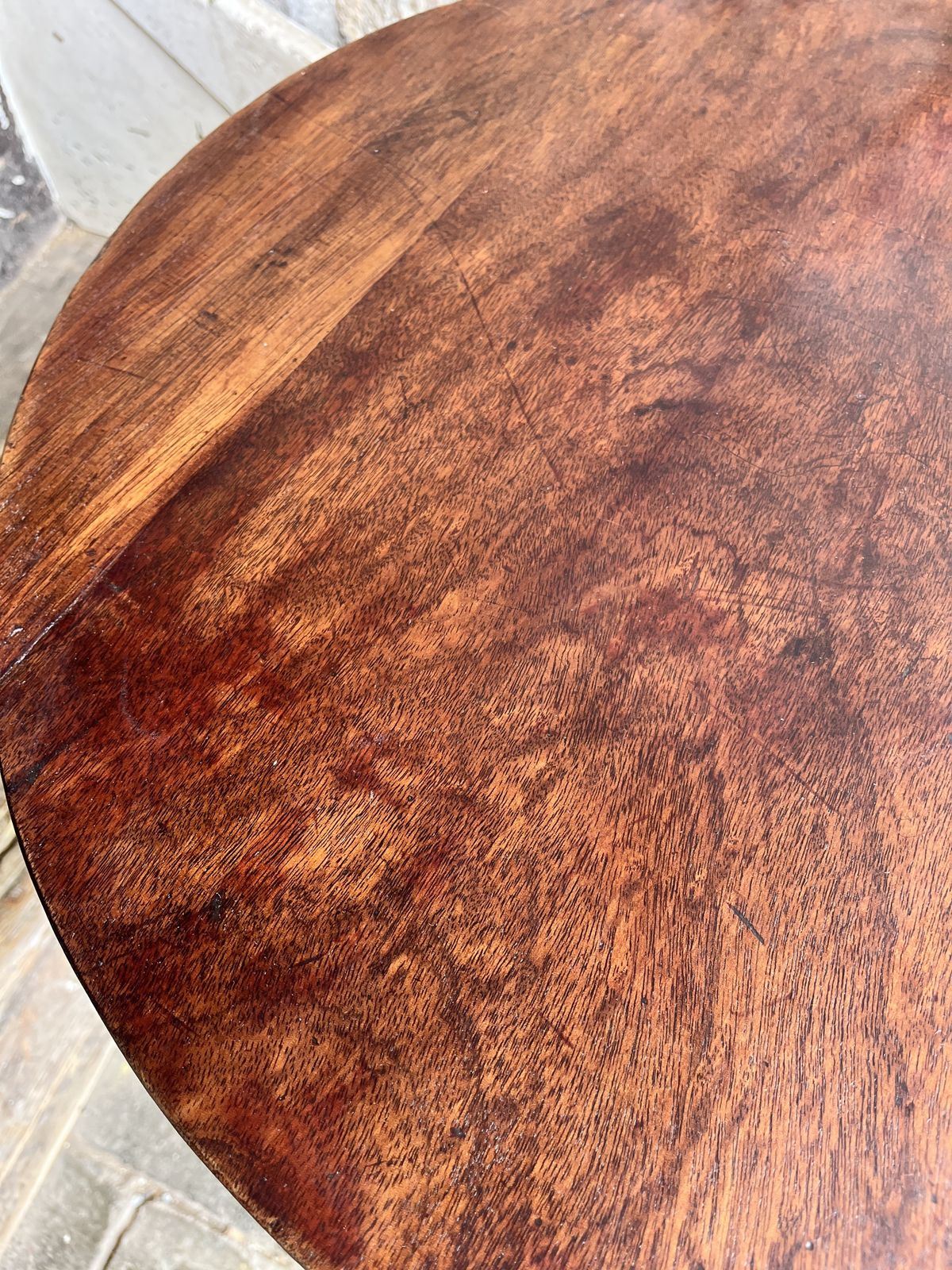 photo for sale An Exceptional Quality Early Victorian Mahogany And Rosewood Circular Occasional Wine Table With Carved Legs
