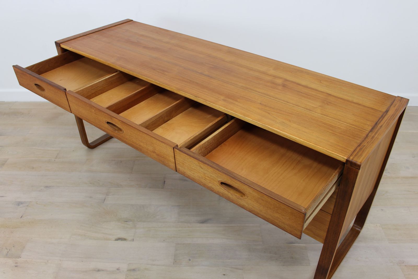 Uniflex Walnut K Range Shallow Desk By Peter Hayward photo 1145.0