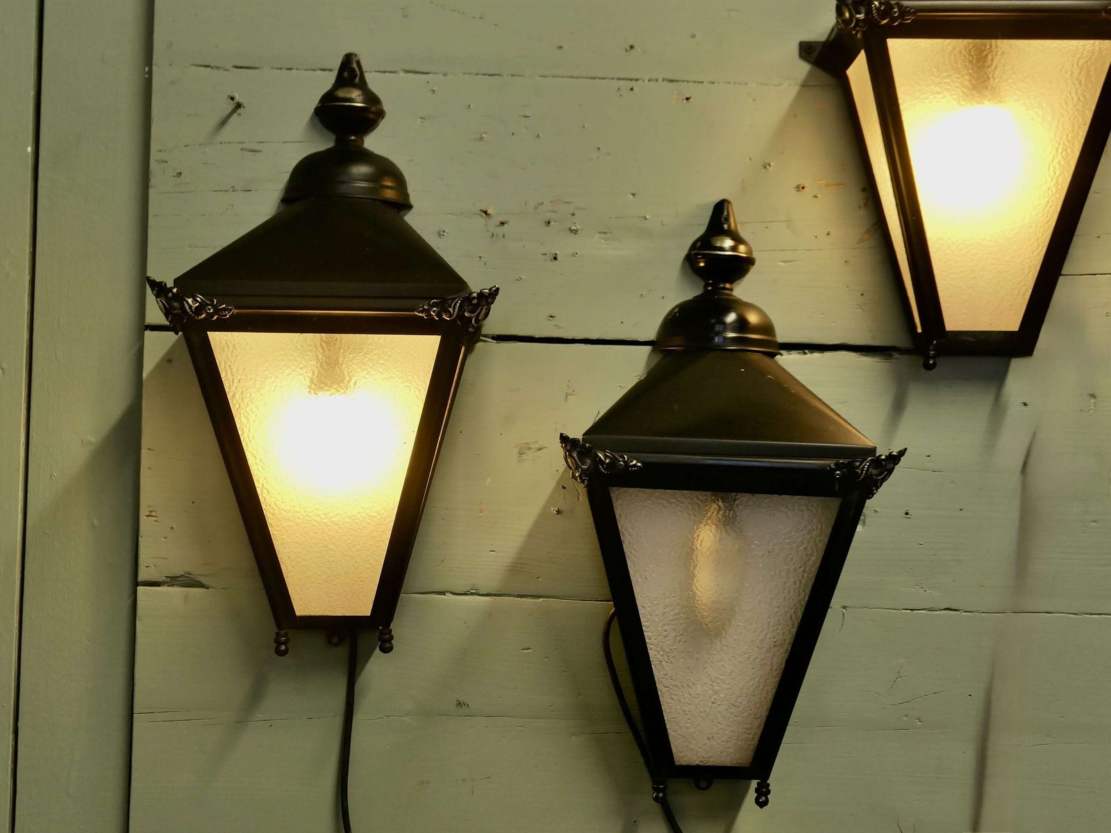 Set Of 4 Traditional Wall Lanterns These Are Traditional Style Wall Lanterns They Are Mad photo vinterior