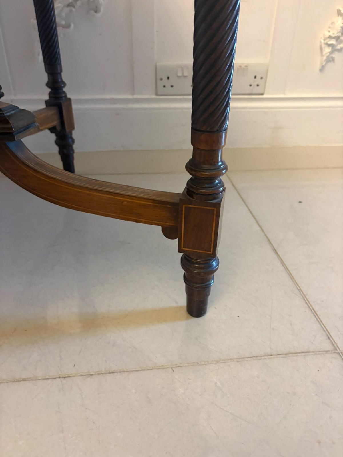 Furniture Antique 19th Century Rosewood Marquetry Inlaid Octagonal Centre Table photo