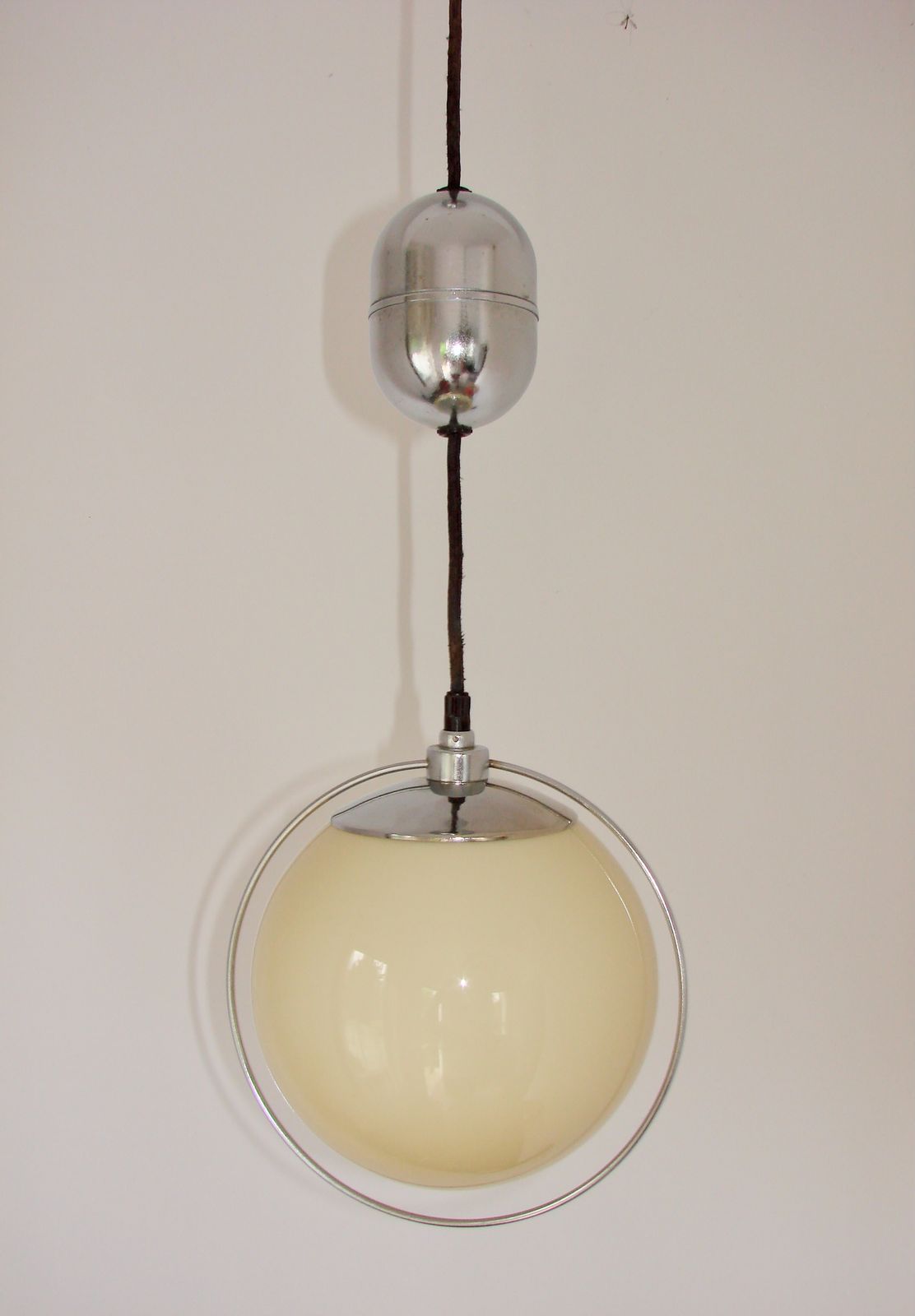 Lamp In Art Deco Stijl, Jaren 1940. photo vinterior