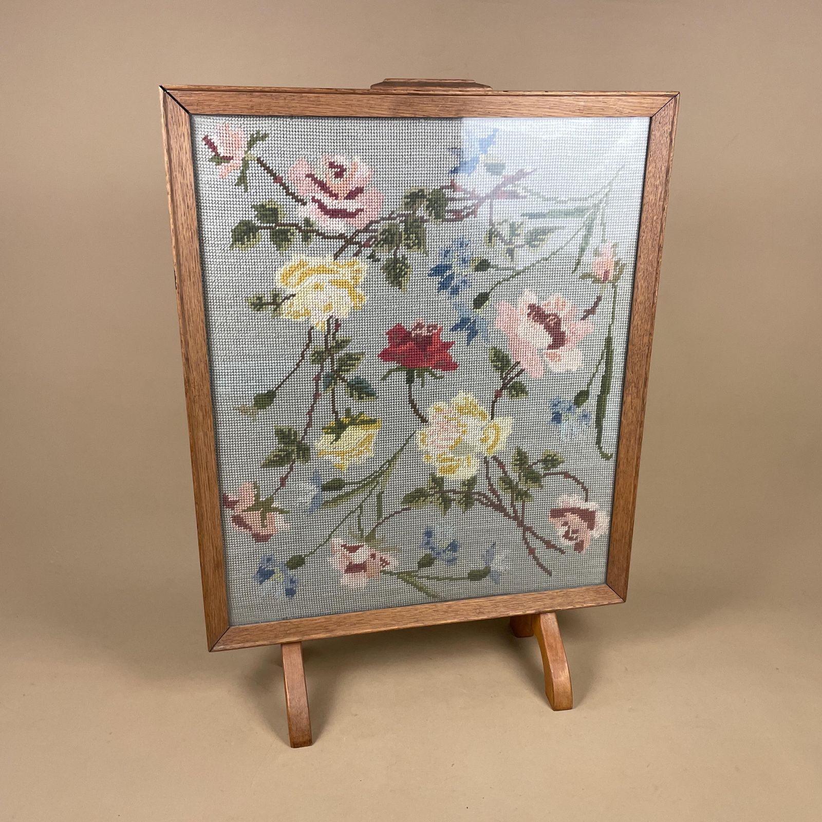 Embroidered Fire Screen Wooden Frame Floral Fabric Panel Country House Needlework Arts And Crafts Fireplace Fireguard Antique Victorian Blue photo vintage