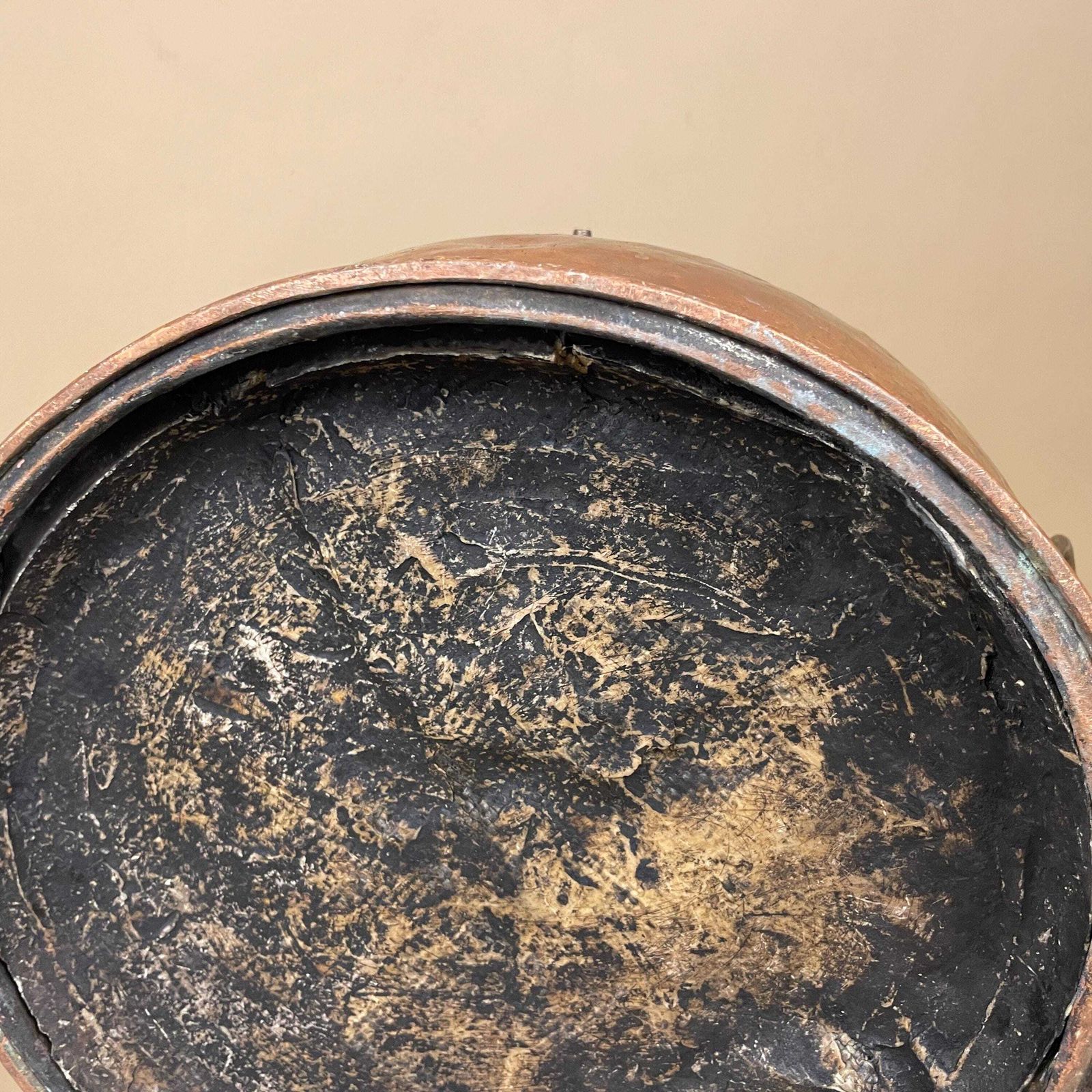 photo for sale Antique English Metal Copper Coal Bucket Brass Handle Fireside Fire Side Scuttle Copper Helmet Farmhouse Cottage Vintage Fireplace