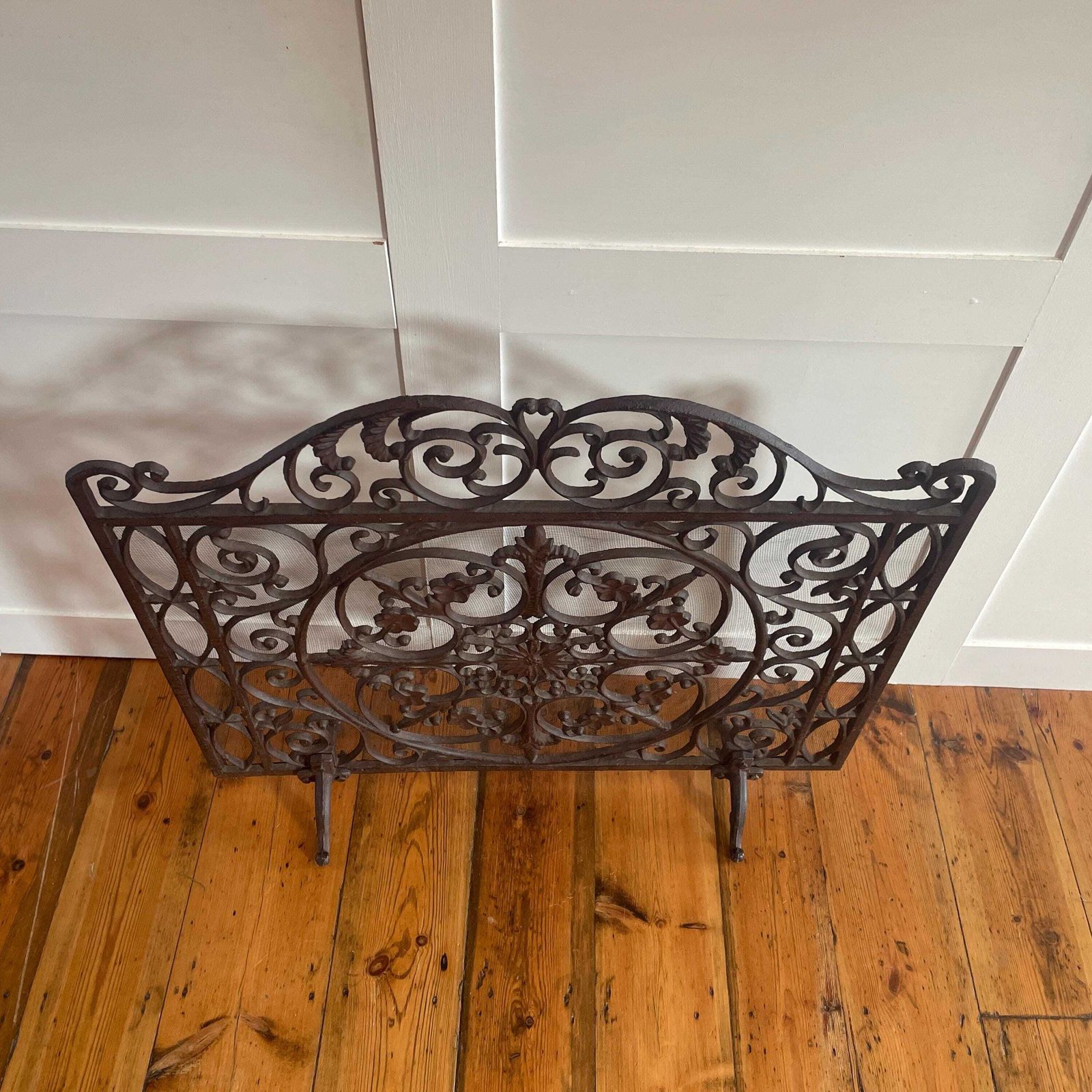 Antique Fireguard Fireplace Screen Metal Cast Iron Black Vintage Fire Guard Victorian Ornate Freestanding Patterned Rectangle Heavy Wrought photo for sale