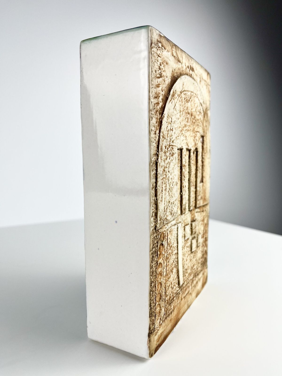 Anne Lewis For Troika Double Sided Slab Vase British 1960s photo buy