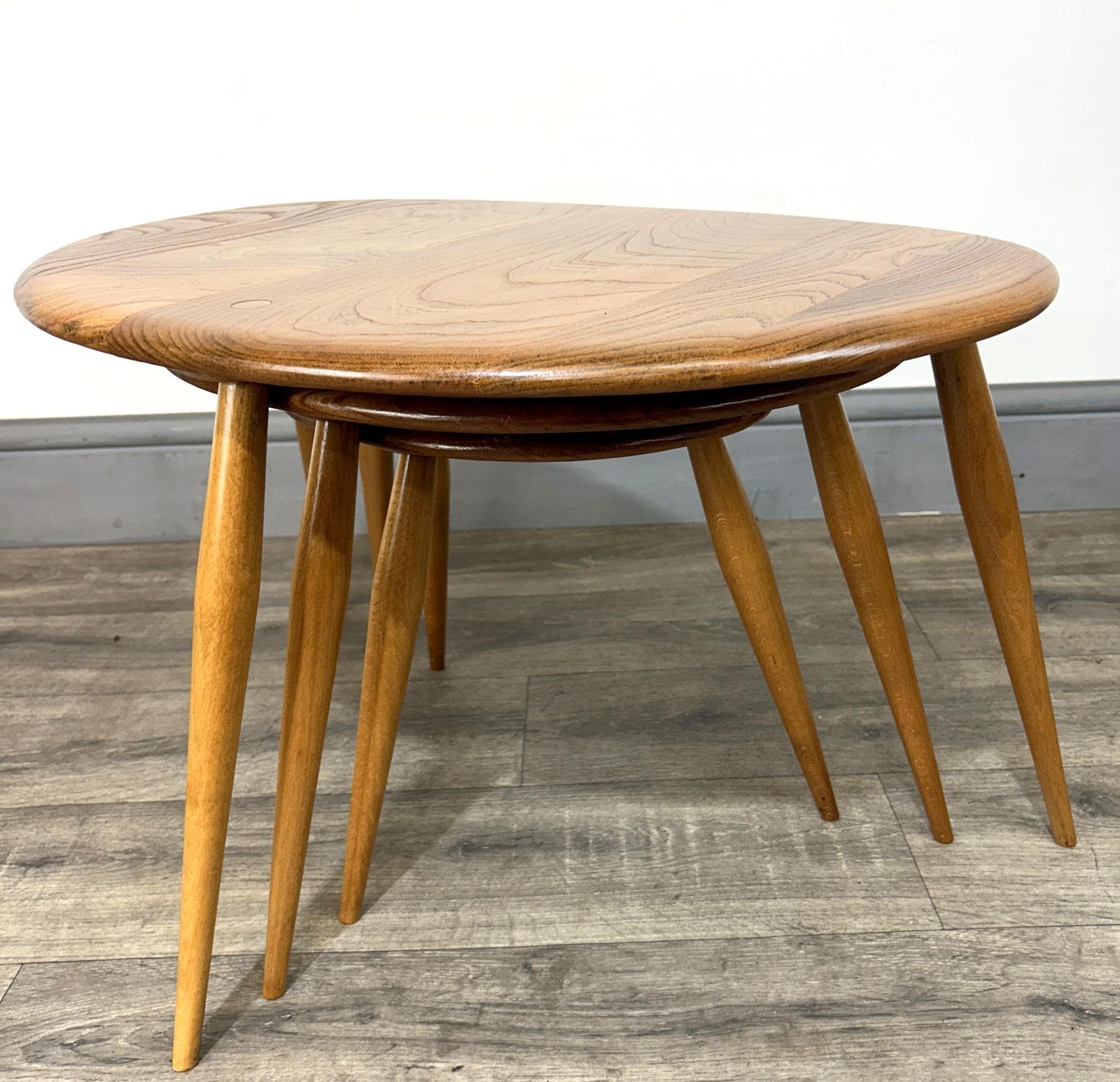 545.0 Mid Century 'Blondified' Solid Elm/Beech Nesting Pebble Tables Ercol photo