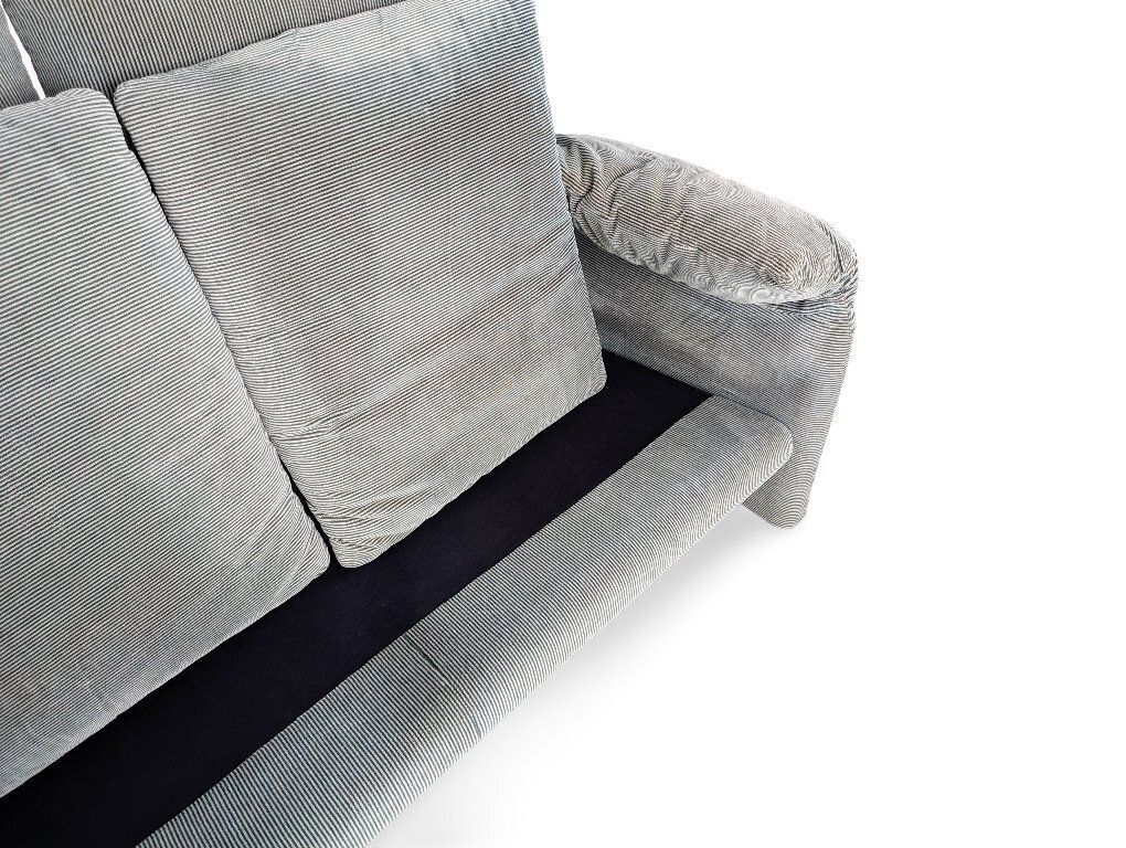 Meubels Cassina Maralunga tweezitsbank Vico Magistretti corduroy stof bruin grijs photo