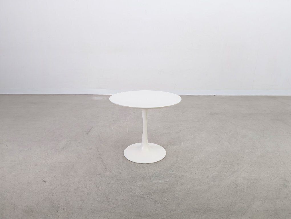 Arkana Salontafel 60 Cm – Maurice Burke – Vergelijkbaar Met Saarinen Tulip photo furniture