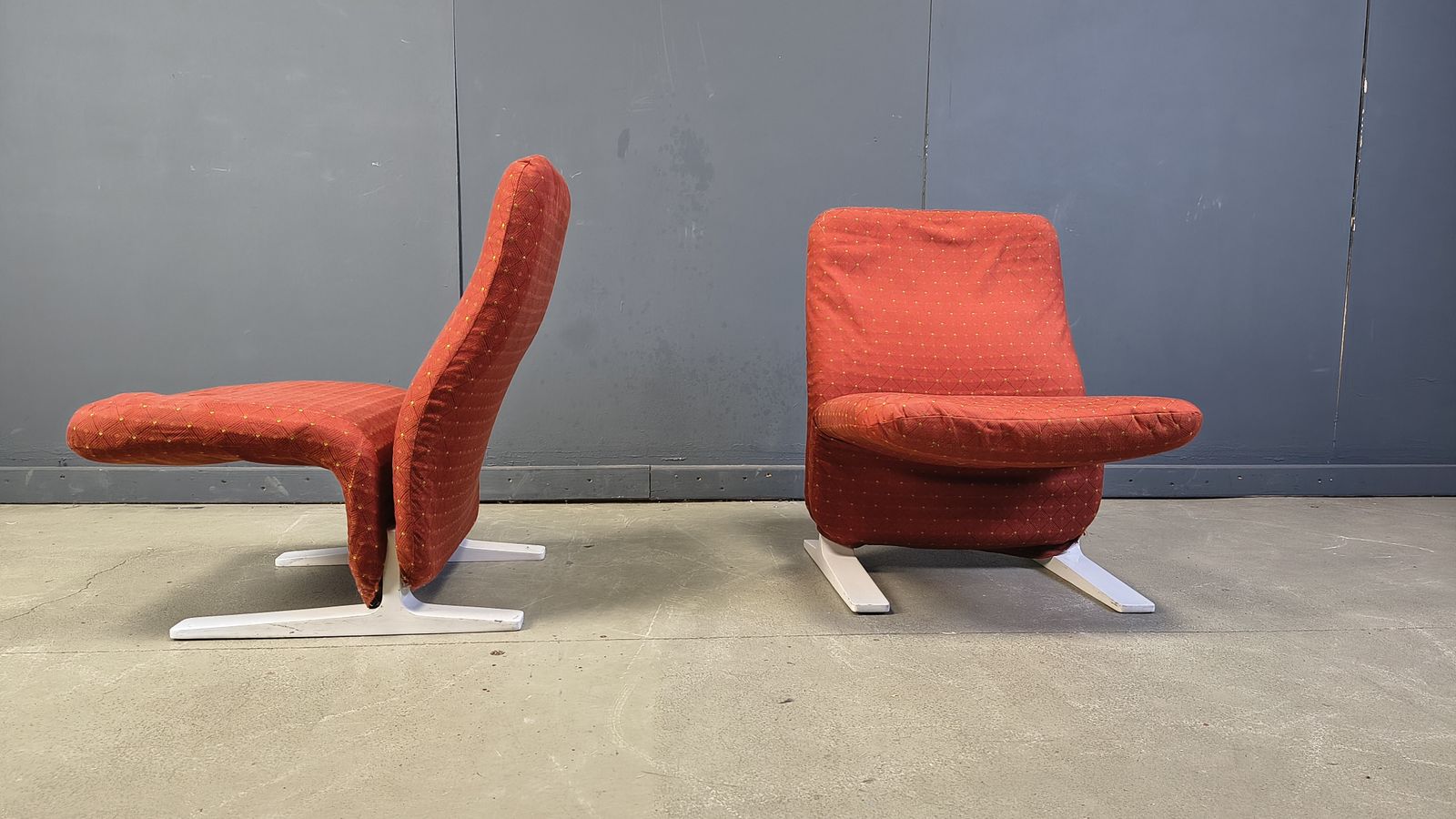 Pierre Paulin Concorde Chairs, Set Of 4, 1960s photo furniture