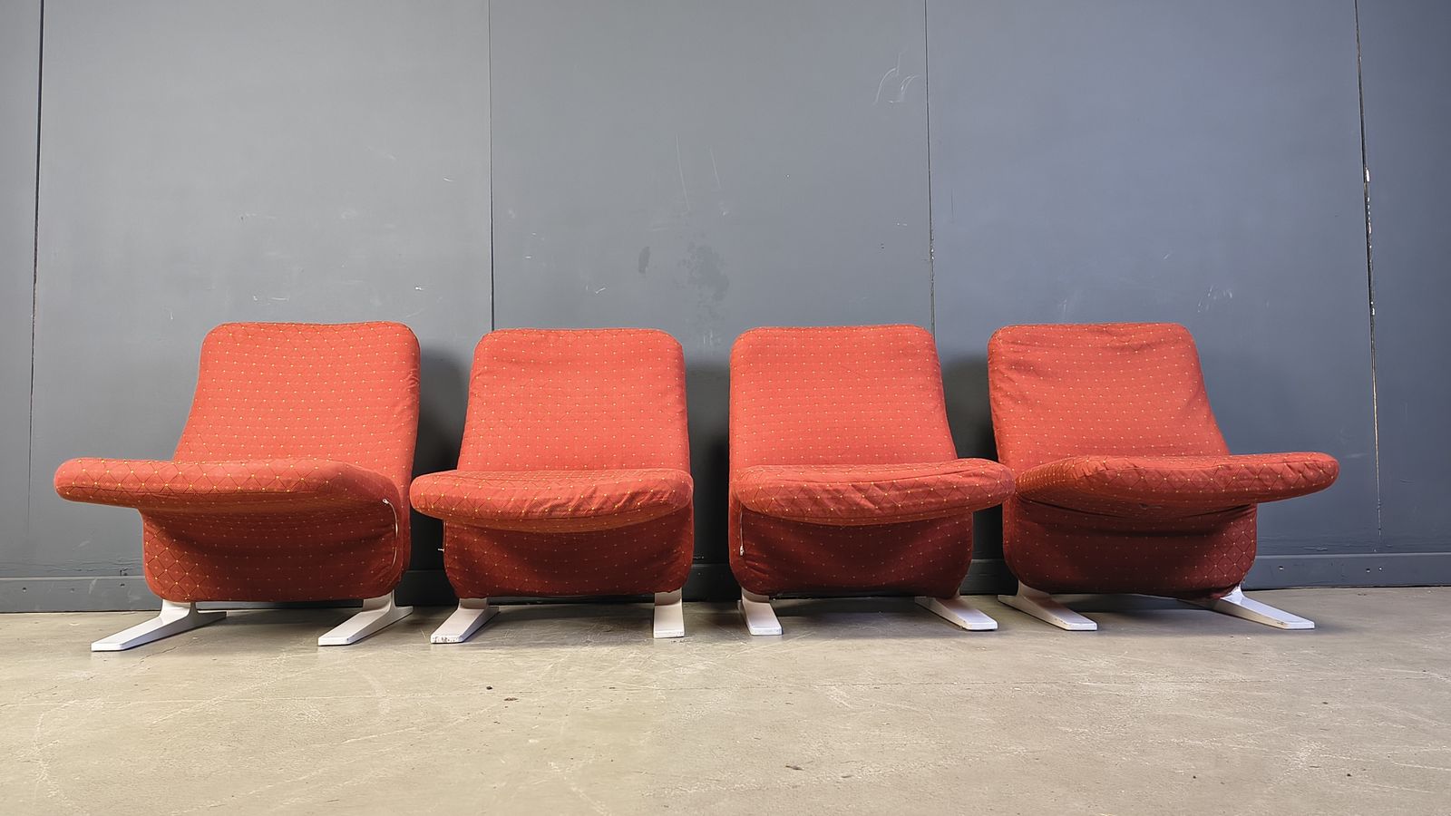 2500.0 Pierre Paulin Concorde Chairs, Set Of 4, 1960s photo