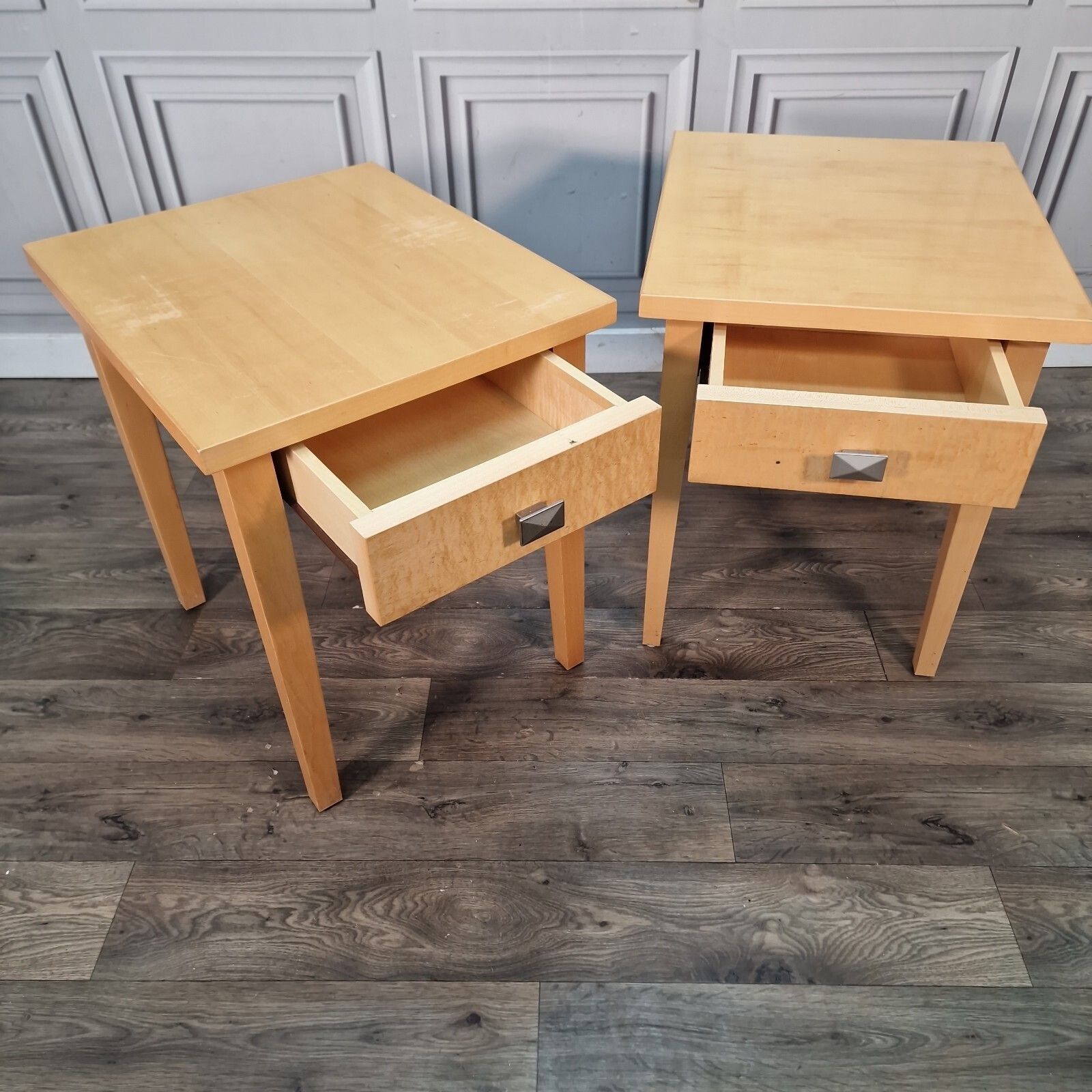 Pair 2 Bedside Tables   Maple Veneer Drawers Lamp Side Cabinet Nightstands Retro photo Furniture