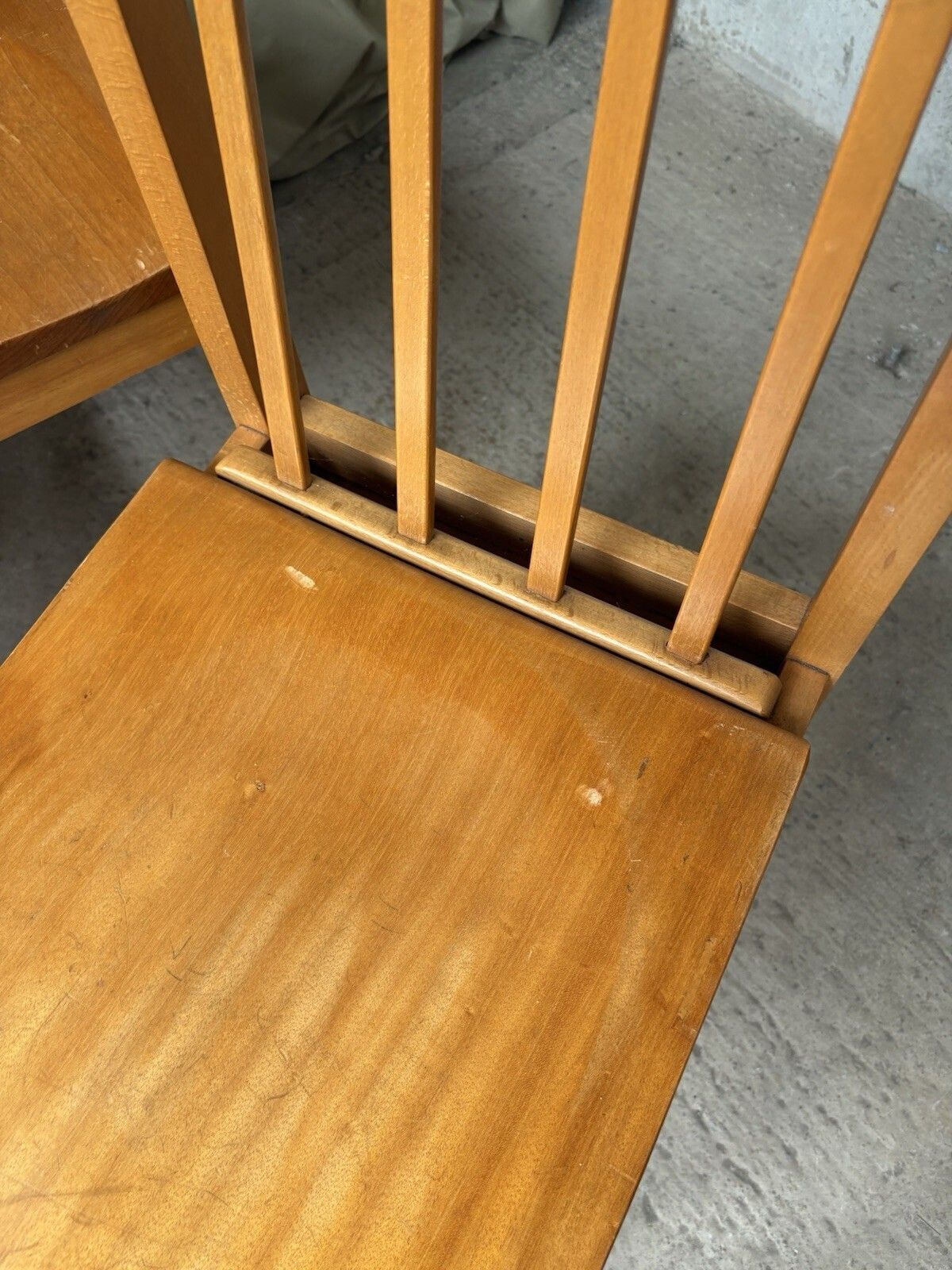 photo furniture Vtg Mid Century Set Of 4 Solid Beech Church Dining Chairs Scandi Danish R1201