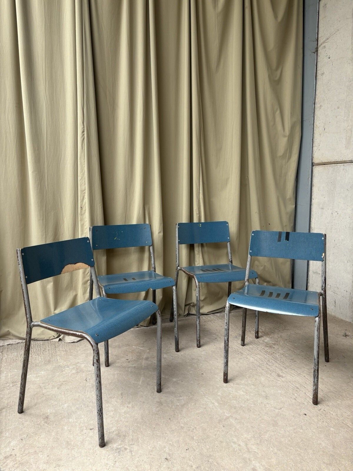 Vtg Mid Century Industrial Metal Set Of 4 Stacking Dining Chairs Retro R1202