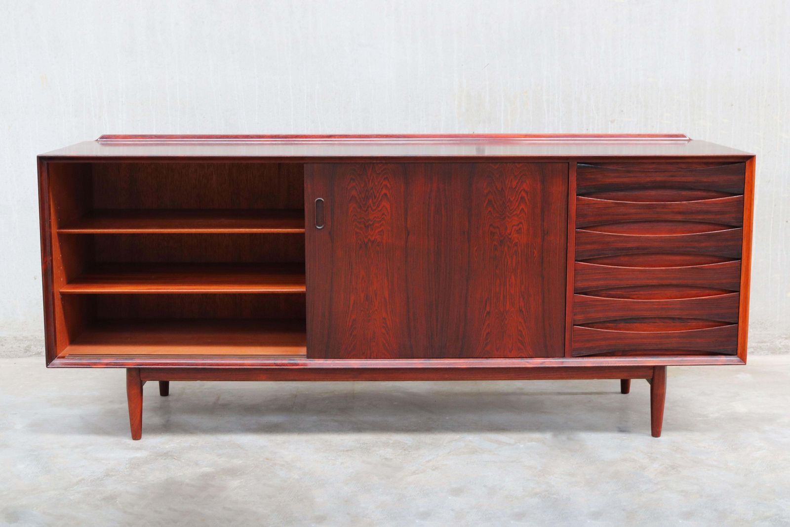 Rare Danish Design Model: Os29 Sideboard By Arne Vodder For Sibast Rosewood 1950 photo vinterior