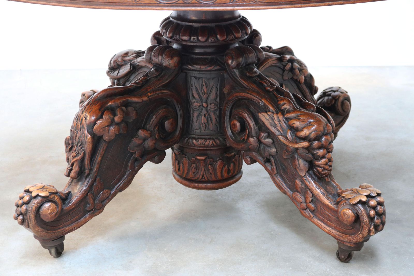 Table à manger ovale de chasse d'époque, chêne, style Forêt-Noire, XIXe siècle photo furniture