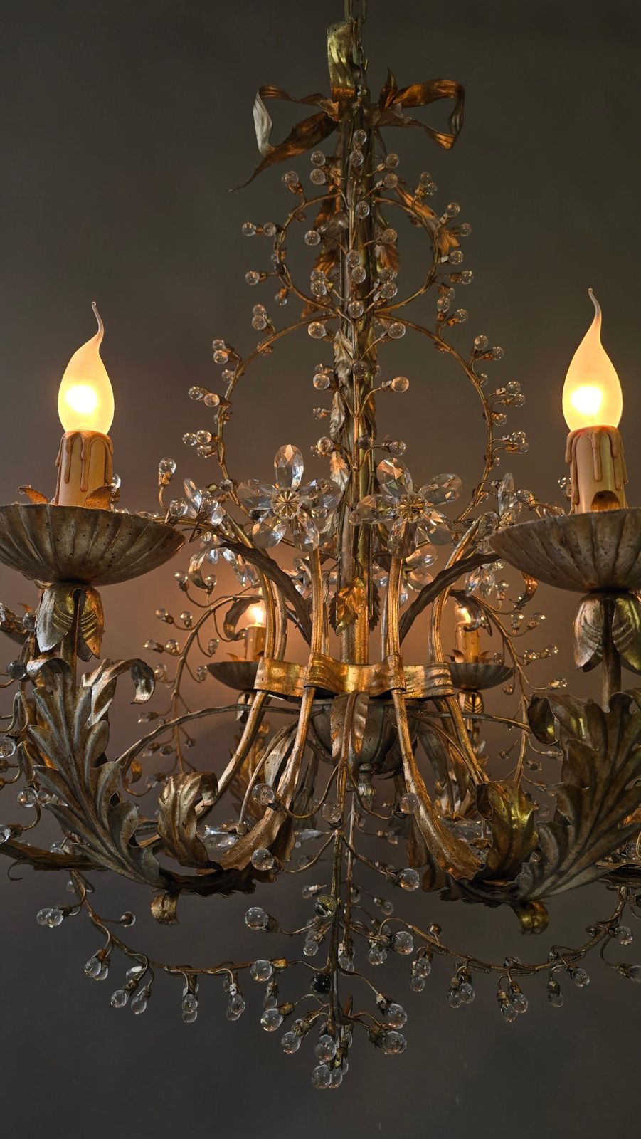 photo vinterior Large Mechini Florence Gilt Iron And Crystal Floral Chandelier, Italy