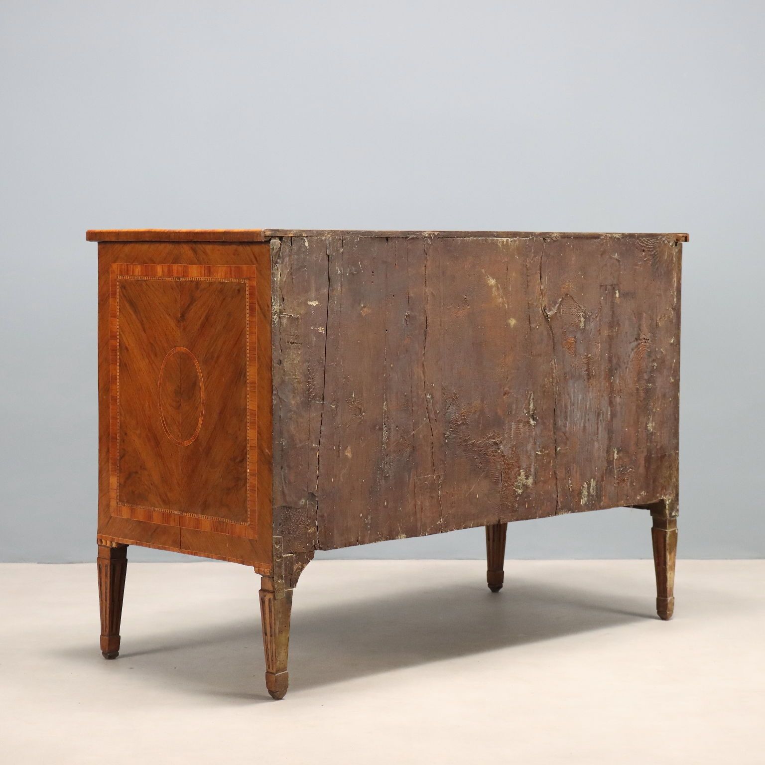 photo buy Ladekast Neoclassicistische Stijl Walnoot 18e Eeuw