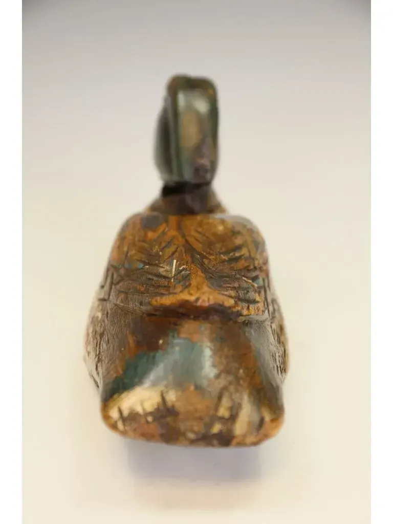 photo vinterior Vintage Hand Carved Wooden Decoy Duck – Folk Art Mallard With Original Paintwork.