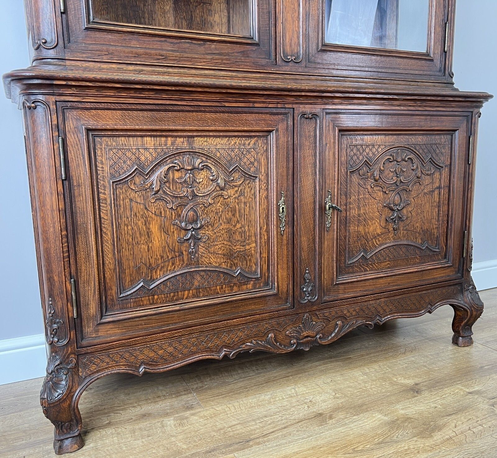 photo furniture Bookcase Antique French Louis XVI Oak Display Cabinet Carved Sideboard Lot 6149