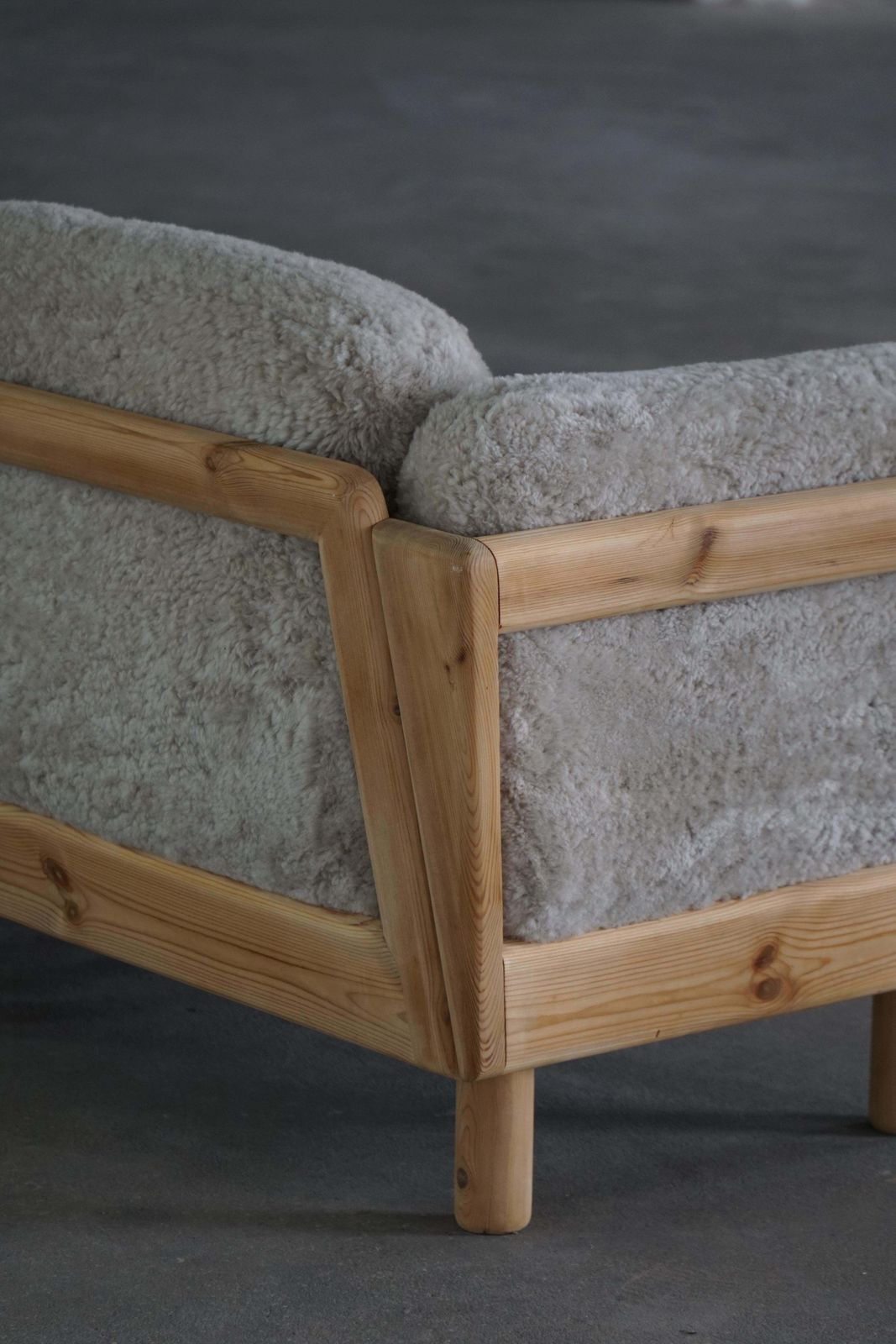 Danish Modern, Three Seater Sofa In Pine & Lambswool, Late 20th Century, 1980s photo Furniture