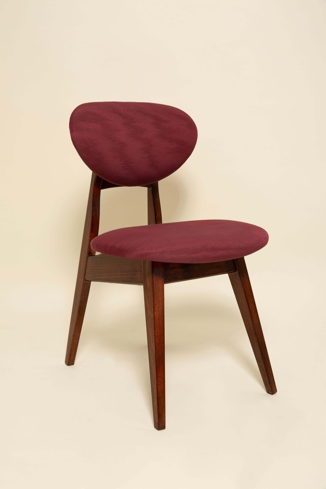 Mid-Century fauteuil, Fr Bordeaux Moiré, Dedar, door J. Kedziorek, jaren 1960 photo for sale