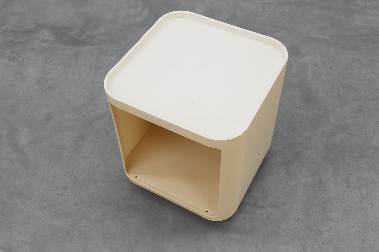 Model 4979 Componibili Unit By Anna Castelli Ferrieri For Kartell, Italy, 1970s photo furniture