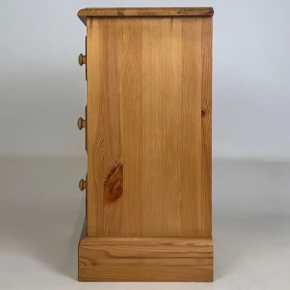 Vintage 20th Century Pair Of Pine Bedside Cabinets photo Furniture