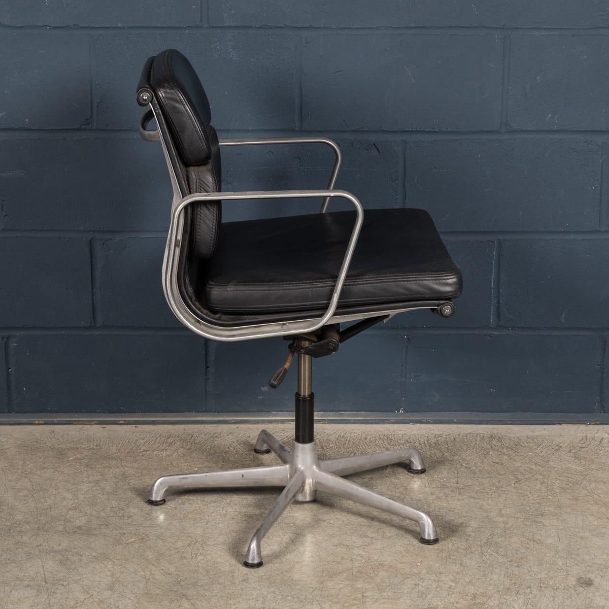 Furniture Vintage 20thc Ea217 Chair In Black Leather By Charles & Ray Eames For Icf photo