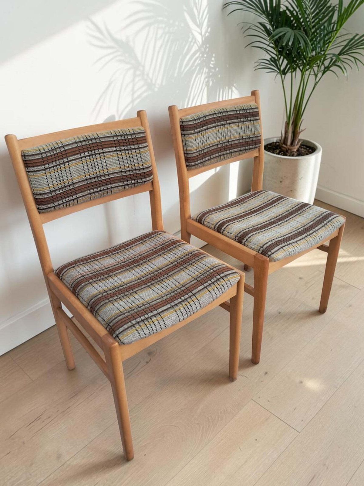 Vintage East German Dining Chairs Pair, Mid Century Modern Beech Frame Retro 1980 photo 220.0