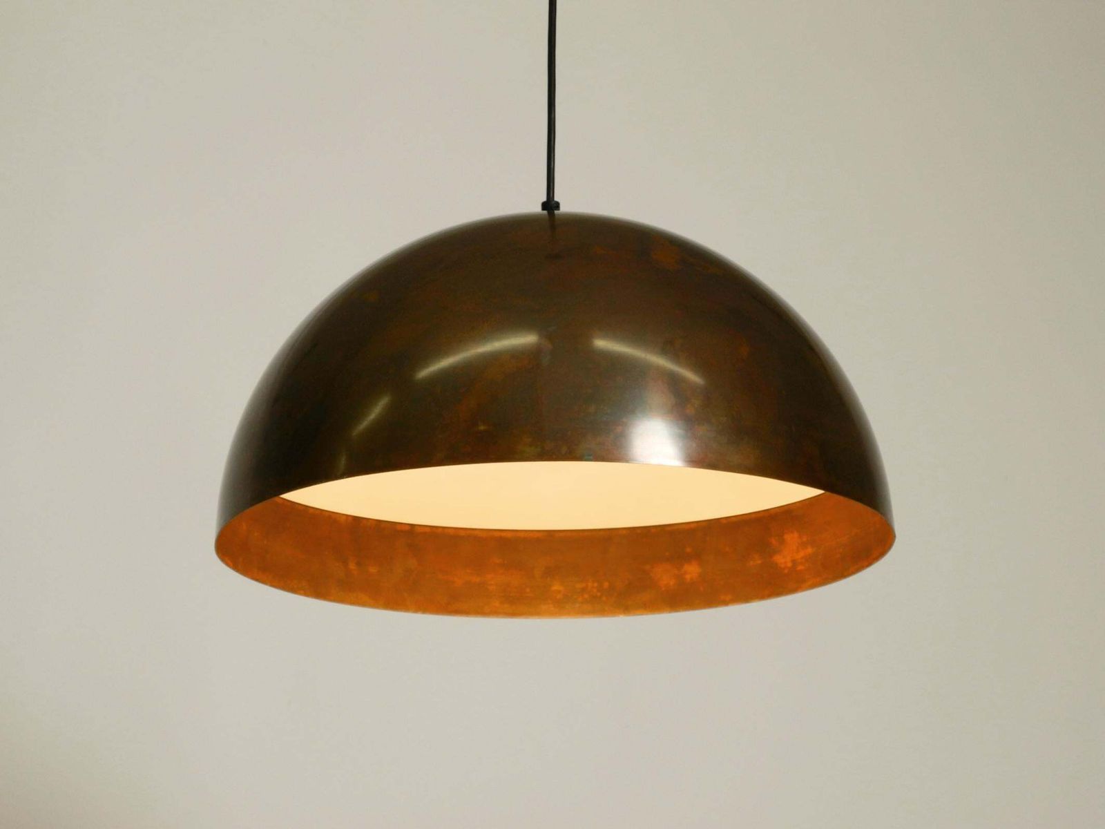 Grote Space Age hanglamp uit de jaren 1960 met koperen kap – Beisl Leuchten photo buy