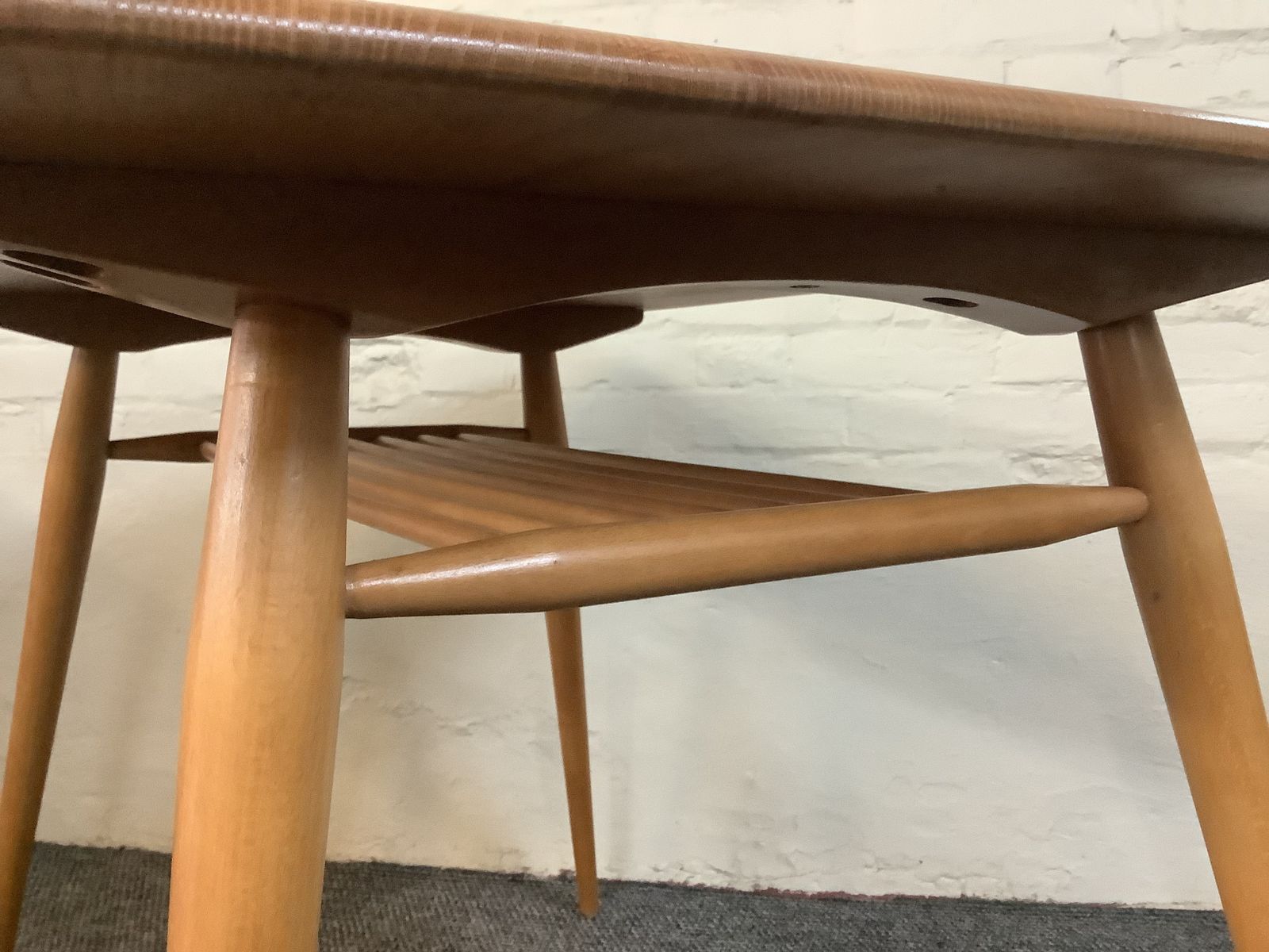 550.0 Ercol Windsor 393 All Purpose Dining Table. photo