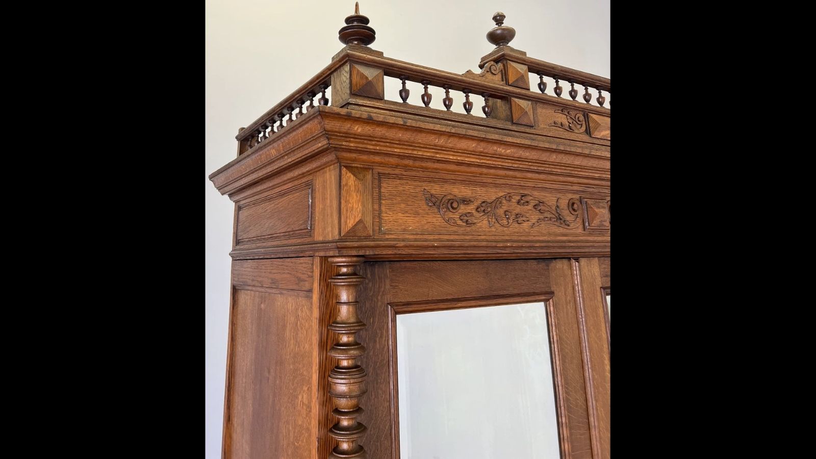 Wardrobe Antique French Oak Two Door Mirrored Carved Armoire Cabinet Lot 6153 photo furniture