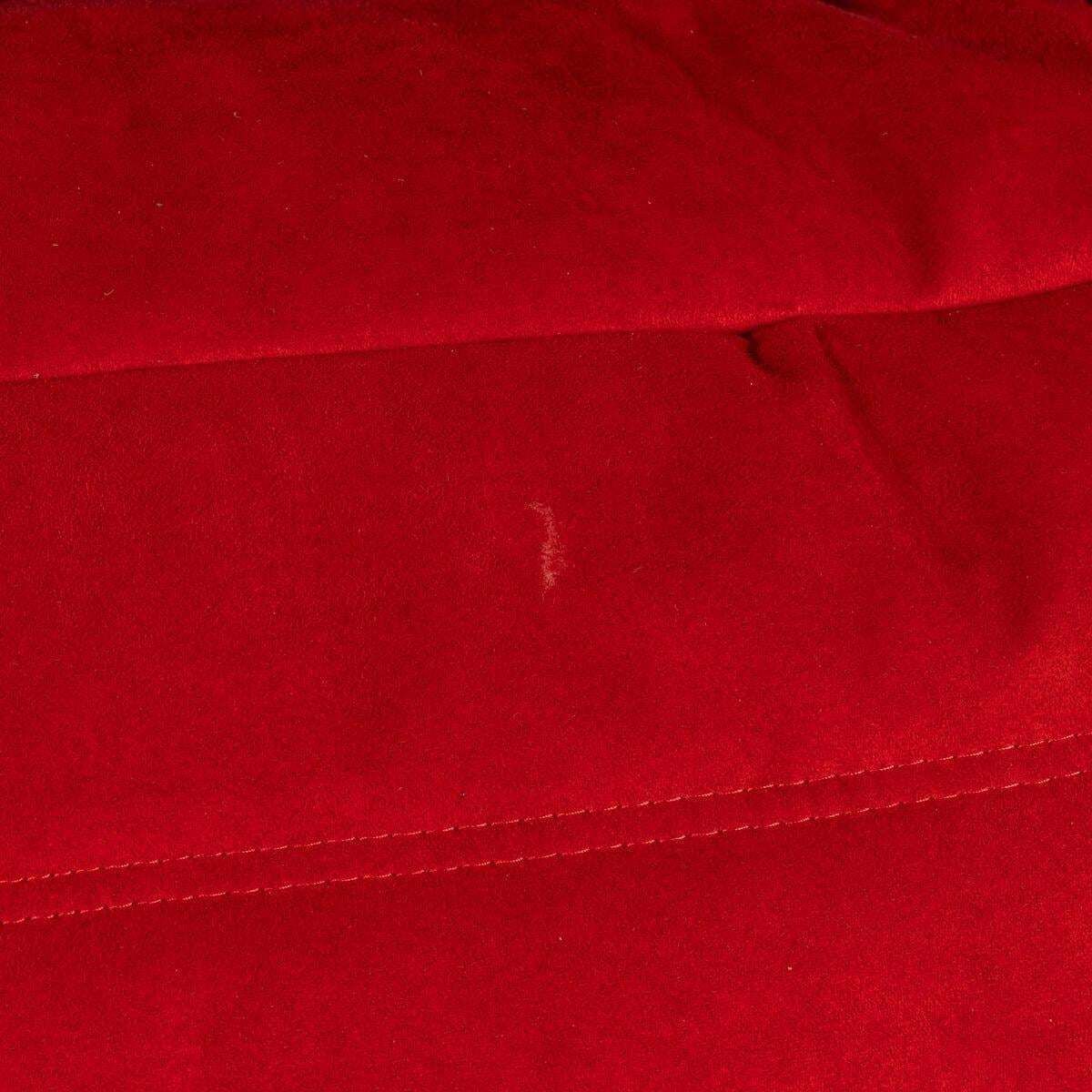 photo vinterior A 21st Century Red "Togo" Three Seater Sofa By Michel Ducaroy For Ligne Roset